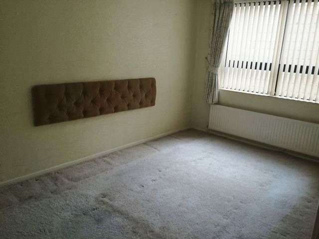  Image of 2 bedroom Flat for sale in Weston Lodge Bristol Road Lower Weston-super-Mare BS23 at Bristol Road Lower  Weston-super-Mare, BS23 2PJ