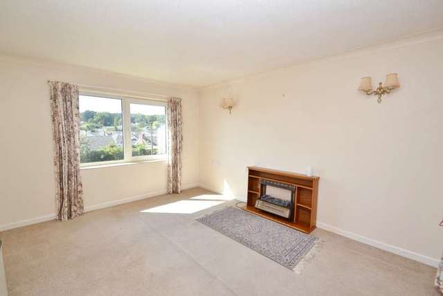  Image of 2 bedroom Flat for sale in Wentworth Drive Broadstone BH18 at Wentworth Drive  Broadstone, BH18 8EG