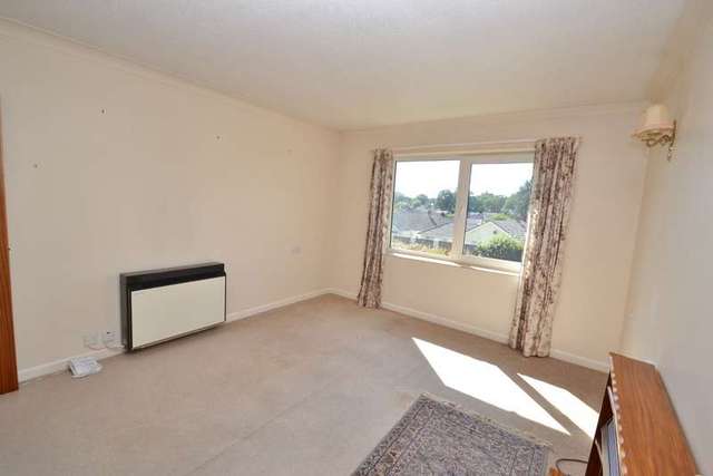  Image of 2 bedroom Flat for sale in Wentworth Drive Broadstone BH18 at Wentworth Drive  Broadstone, BH18 8EG