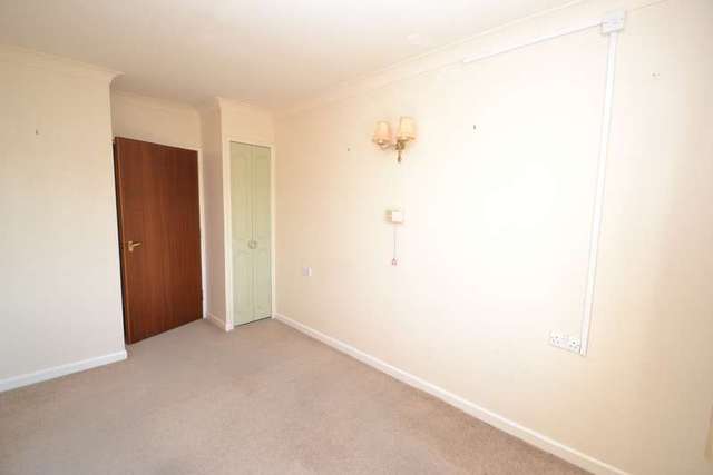  Image of 2 bedroom Flat for sale in Wentworth Drive Broadstone BH18 at Wentworth Drive  Broadstone, BH18 8EG