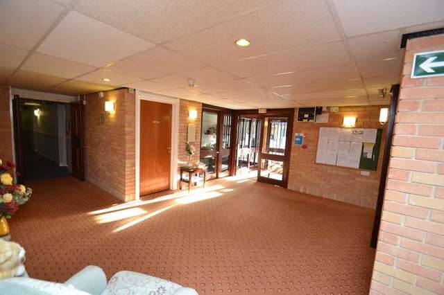  Image of 2 bedroom Flat for sale in Wentworth Drive Broadstone BH18 at Wentworth Drive  Broadstone, BH18 8EG