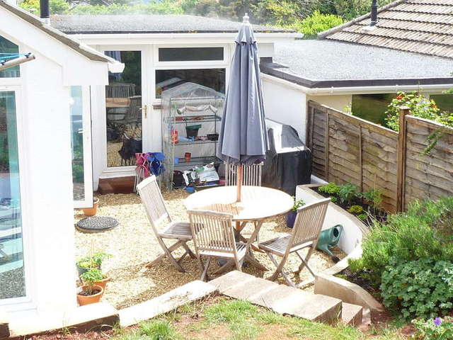  Image of 4 bedroom Detached house to rent in Broadstone Park Road Torquay TQ2 at Livermead Torquay Devon, TQ2 6TY