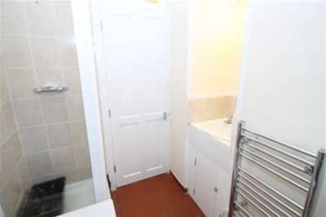  Image of Studio flat to rent in Brook Lane London SE3 at London, SE3 0EB