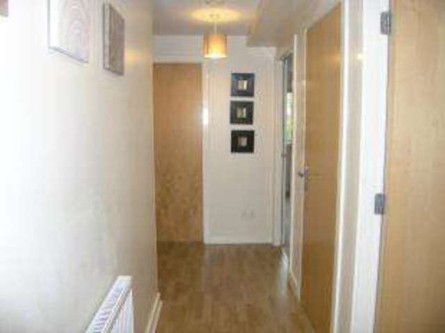  Image of 2 bedroom Flat for sale in Broompark Circus Dennistoun Glasgow G31 at Dennistoun Glasgow Glasgow, G31 2JF