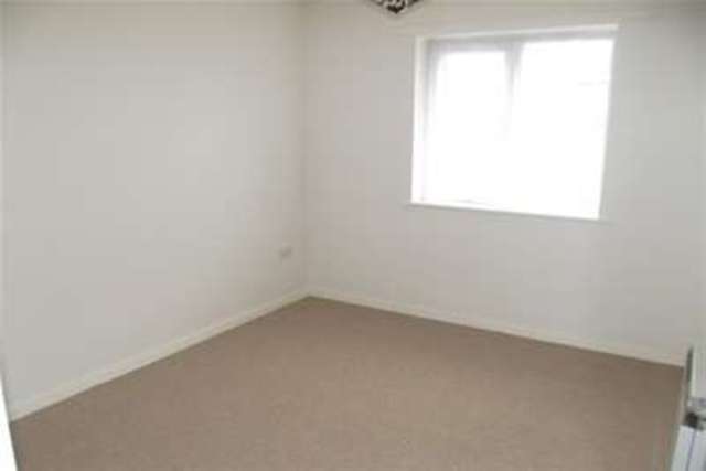  Image of 2 bedroom Flat to rent in Brunel Road Southampton SO15 at Southampton, SO15 0LR