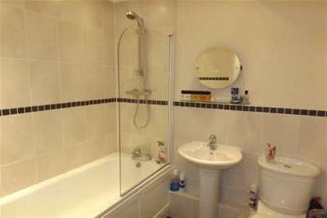  Image of 2 bedroom Flat to rent in Bullar Road Southampton SO18 at Southampton, SO18 1GU