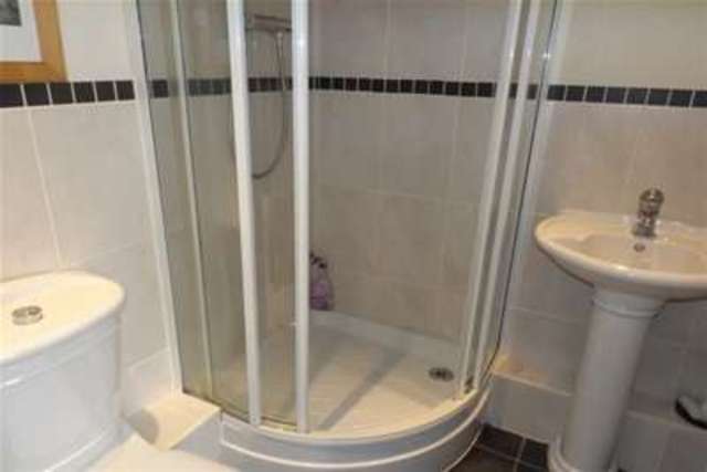  Image of 2 bedroom Flat to rent in Bullar Road Southampton SO18 at Southampton, SO18 1GU