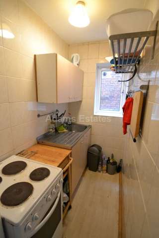  Image of 1 bedroom Flat to rent in Bulmershe Road Earley Reading RG1 at Bulmershe Road University Area Reading, RG1 5RH
