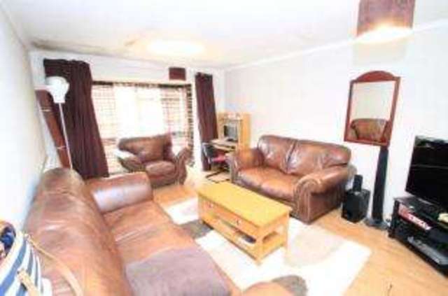  Image of 2 bedroom Flat for sale in Cadogan Close Beckenham BR3 at Beckenham  Beckenham, BR3 5XY
