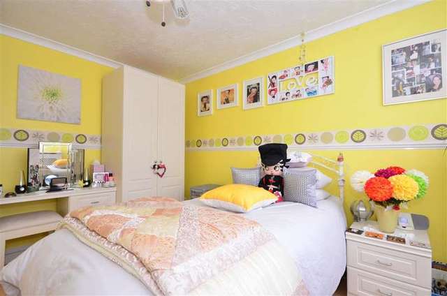  Image of 4 bedroom End of Terrace for sale in Calcott Close Brentwood CM14 at Brentwood Essex Brentwood, CM14 4YS