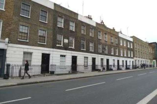 Image of Studio flat to rent in Caledonian Road London N1 at Caledonian Road  London, N1 9BT