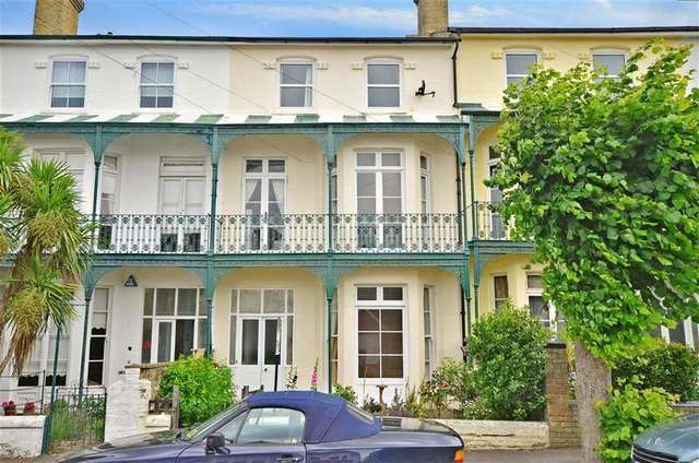  Image of 3 bedroom Terraced house for sale in Cambridge Road East Cowes PO32 at East Cowes Isle of Wight East Cowes, PO32 6AE