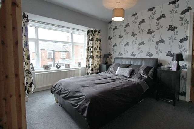  Image of 3 bedroom Semi-Detached house for sale in Carlton Avenue Whitefield Manchester M45 at Carlton Avenue Whitefield Manchester, M45 7RX