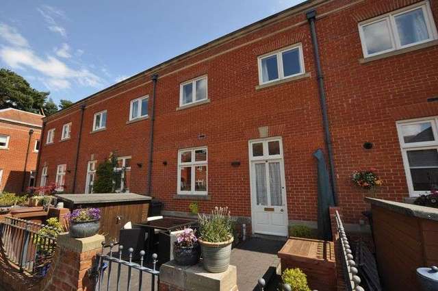  Image of 3 bedroom Terraced house for sale in Carnarvon Court Bretby Burton-on-Trent DE15 at Carnarvon Court Bretby Burton-On-Trent, DE15 0UA