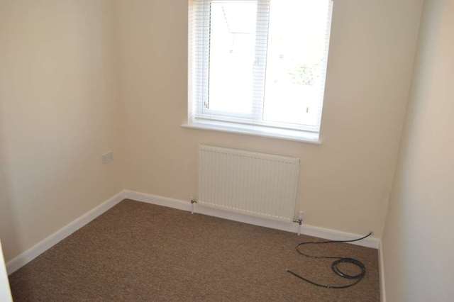  Image of 3 bedroom Semi-Detached house to rent in Caversham Avenue Shoeburyness Southend-on-Sea SS3 at Caversham Avenue North Shoebury Southend On Sea, SS3 8TX