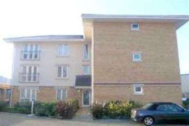  Image of 1 bedroom Flat to rent in Hawkeswood Road Southampton SO18 at Southampton, SO18 1QD
