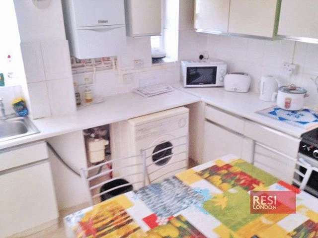  Image of 3 bedroom Flat to rent in Chalton Street London NW1 at Chalton Street  London, NW1 1HR