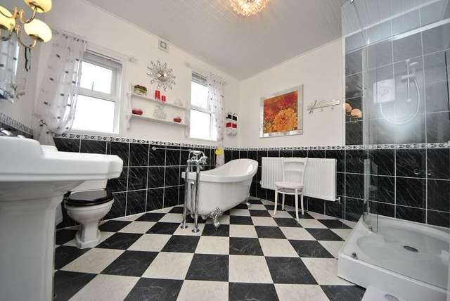  Image of 7 bedroom Detached house for sale in Chambres Road Southport PR8 at Chambres Road  Southport, PR8 6JG