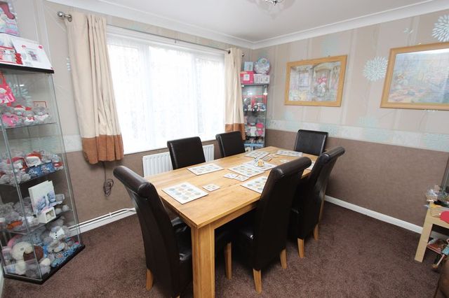  Image of 3 bedroom Semi-Detached house for sale in Devon Drive Chandler