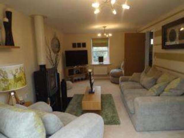  Image of 4 bedroom Detached house for sale in Chantry Rise Olney MK46 at Olney Buckinghamshire Olney, MK46 5FE