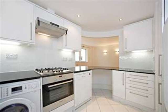  Image of 2 bedroom Flat to rent in Carlyle Court Chelsea Harbour London SW10 at London, SW10 0UQ
