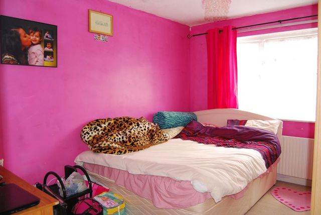  Image of 4 bedroom Detached house for sale in Chesterfield Road St. Andrews Bristol BS6 at Chesterfield Road St. Andrews Bristol, BS6 5DW