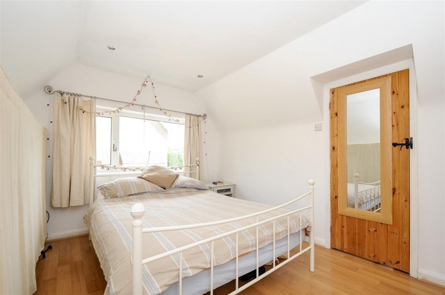  Image of 6 bedroom Detached house to rent in Church Lane Pyecombe Brighton BN45 at Church Lane Pyecombe Brighton, BN45 7FE