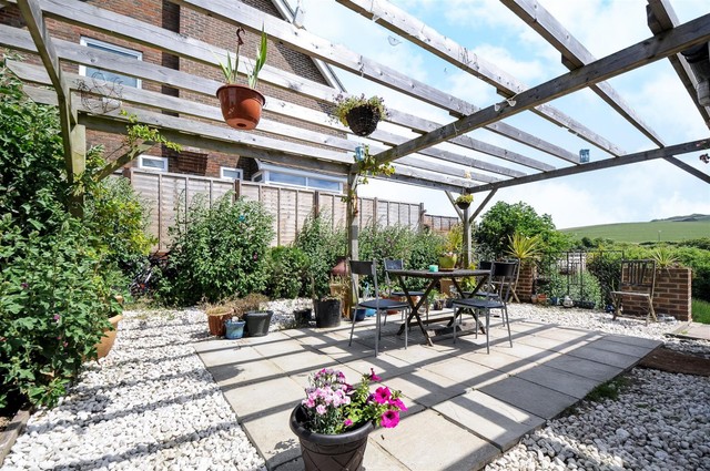  Image of 6 bedroom Detached house to rent in Church Lane Pyecombe Brighton BN45 at Church Lane Pyecombe Brighton, BN45 7FE