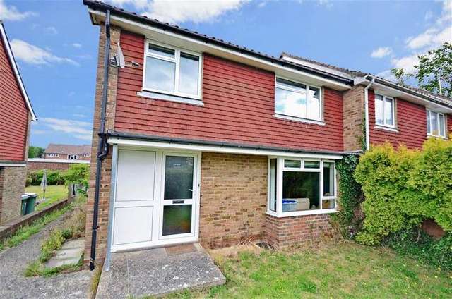  Image of 3 bedroom End of Terrace for sale in Church Road Horsham RH12 at Horsham West Sussex Horsham, RH12 4NN