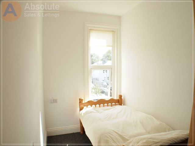  Image of 5 bedroom Terraced house for sale in Churchway Torquay TQ1 at Churchway  Torquay, TQ1 3NS