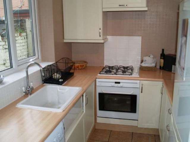  Image of 3 bedroom Terraced house to rent in Cinder Lane Bootle L20 at Cinder Lane  Bootle, L20 6DP