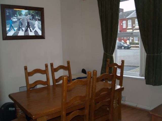  Image of 3 bedroom Terraced house to rent in Cinder Lane Bootle L20 at Cinder Lane  Bootle, L20 6DP