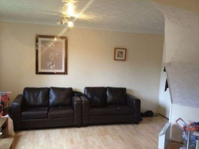  Image of 2 bedroom Flat to rent in Codling Close London E1W at Codling Close  London, E1W 2UX