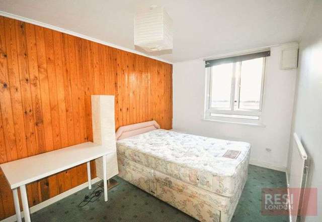  Image of 4 bedroom Flat to rent in Coopers Lane London NW1 at Coopers Lane  London, NW1 1HA