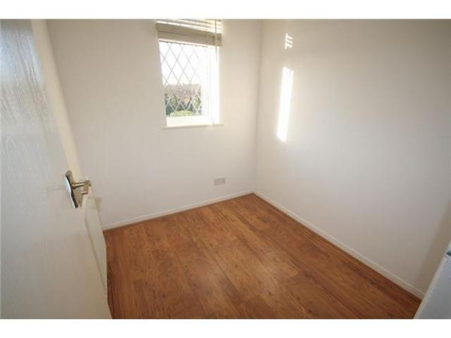  Image of 3 bedroom Terraced house to rent in Courtlands Bradley Stoke Bristol BS32 at Courtlands Bradley Stoke BRISTOL, BS32 9BB