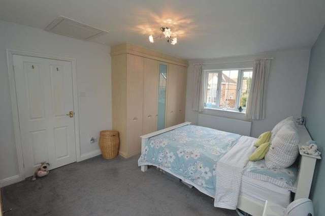  Image of 4 bedroom Detached house for sale in Crabtree Copse Peatmoor Swindon SN5 at Crabtree Copse  Swindon, SN5 5AU