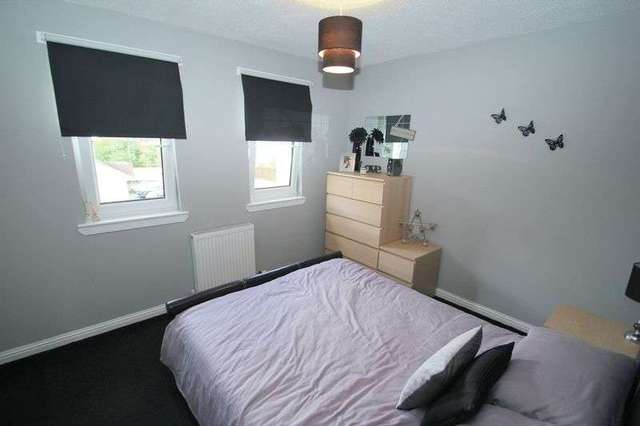  Image of 2 bedroom Terraced house for sale in Cragganmore Tullibody Alloa FK10 at Tullibody  Tullibody, FK10 2SY
