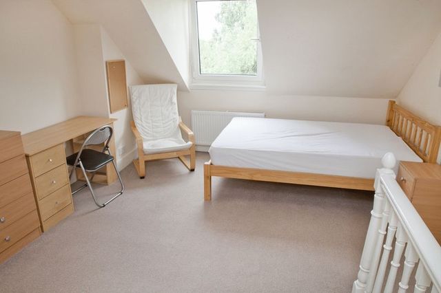  Image of 4 bedroom Detached house to rent in Cranwell Street Lincoln LN5 at Cranwell Street  Lincoln, LN5 8BH