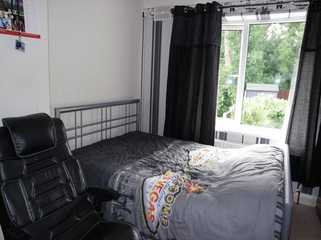  Image of 3 bedroom Semi-Detached house for sale in Croft Crescent Penkhull Stoke-on-Trent ST4 at Croft Crescent Penkhull Stoke-On-Trent, ST4 5EP