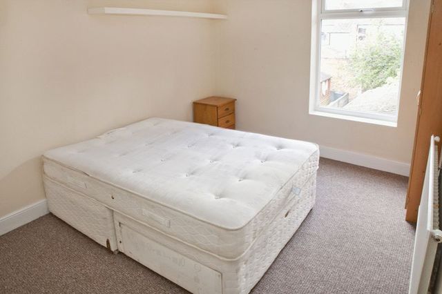  Image of 1 bedroom Property to rent in Cross Street Lincoln LN5 at Cross Street  Lincoln, LN5 7LT