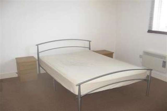  Image of 2 bedroom Flat to rent in Croxteth Road Toxteth Liverpool L8 at Liverpool, L8 3SE