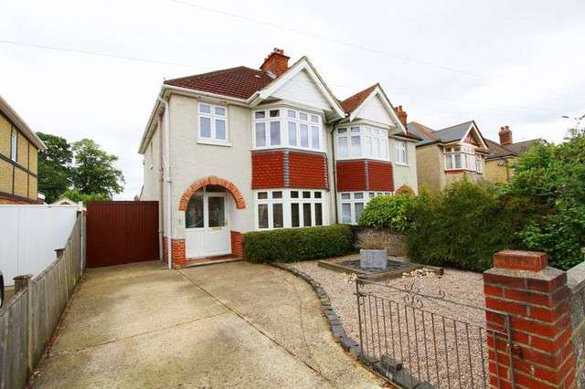  Image of 3 bedroom Semi-Detached house for sale in Cunard Avenue Shirley Southampton SO15 at Cunard Avenue  Southampton, SO15 5GN