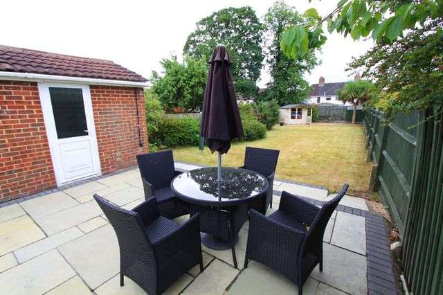  Image of 3 bedroom Semi-Detached house for sale in Cunard Avenue Shirley Southampton SO15 at Cunard Avenue  Southampton, SO15 5GN