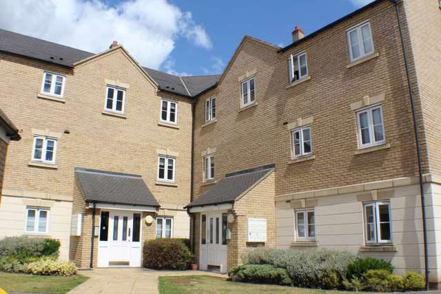  Image of 2 bedroom Flat to rent in Dainty Grove Grange Park Northampton NN4 at Dainty Grove Grange Park Northampton, NN4 5DX