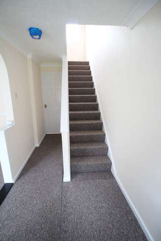  Image of 3 bedroom Terraced house to rent in Defoe Road Ipswich IP1 at Defoe Road  Ipswich, IP1 6SL