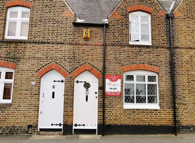  Image of 2 bedroom Terraced house to rent in Denmark Road London SW19 at Wimbledon, SW19 4PQ