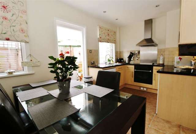 Image of 2 bedroom Terraced house to rent in Denmark Road London SW19 at Wimbledon, SW19 4PQ