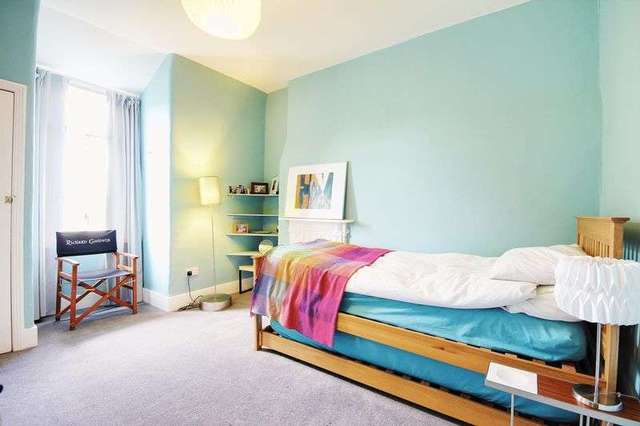  Image of 5 bedroom Terraced house for sale in Denton Road London N8 at Denton Road  Crouch End, N8 9NT