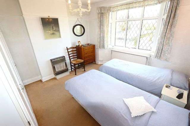  Image of 3 bedroom Detached house for sale in Desford Road Kirby Muxloe Leicester LE9 at Desford Road Kirby Muxloe Leicester, LE9 2BD