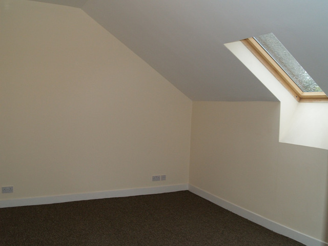  Image of 4 bedroom Flat to rent in Dixon Avenue Glasgow G42 at Govanhill Glasgow Glasgow, G42 8EN